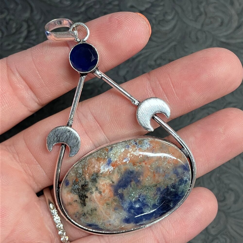 Sodalite Crescent Moon Pendant Stone Crystal Jewelry - Picture 3 of 6